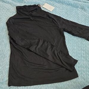 A New Day Classic Black Top